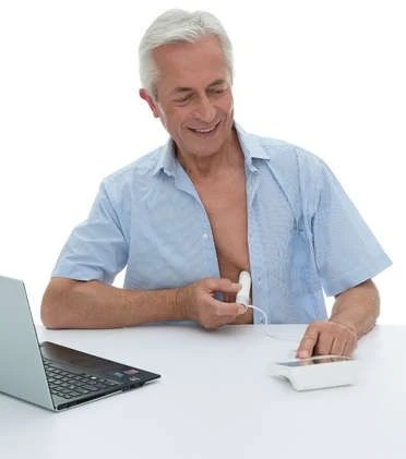 فشارسنج دیجیتال بازویی ECG بیورر مدل BM95