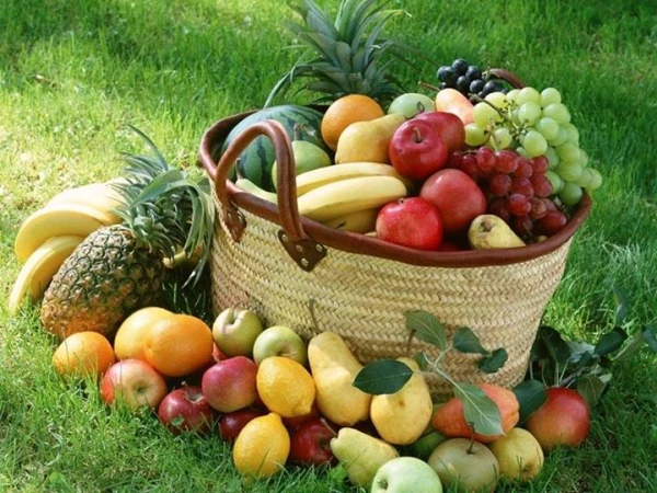 هفت وعده میوه بخورید و عمر طولانی کنید