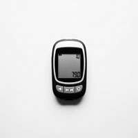 دستگاه تست قند خون