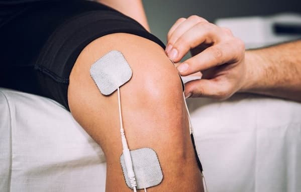 از تنس تراپی (TENS) برای درمان چه مشکلاتی استفاده می‌شود؟