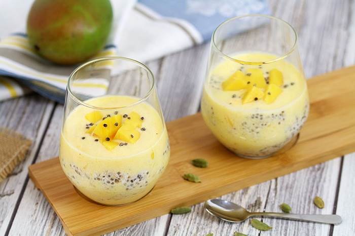 لاسی انبه همراه با جو دوسر میان وعده ای مناسب برای بیماران سرطانی
