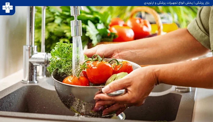 میوه ها و سبزی ها را چگونه بشوییم؟